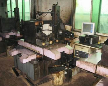 ���и�